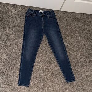 Classic Dark Blue Women’s Jeans Size 7 (28)